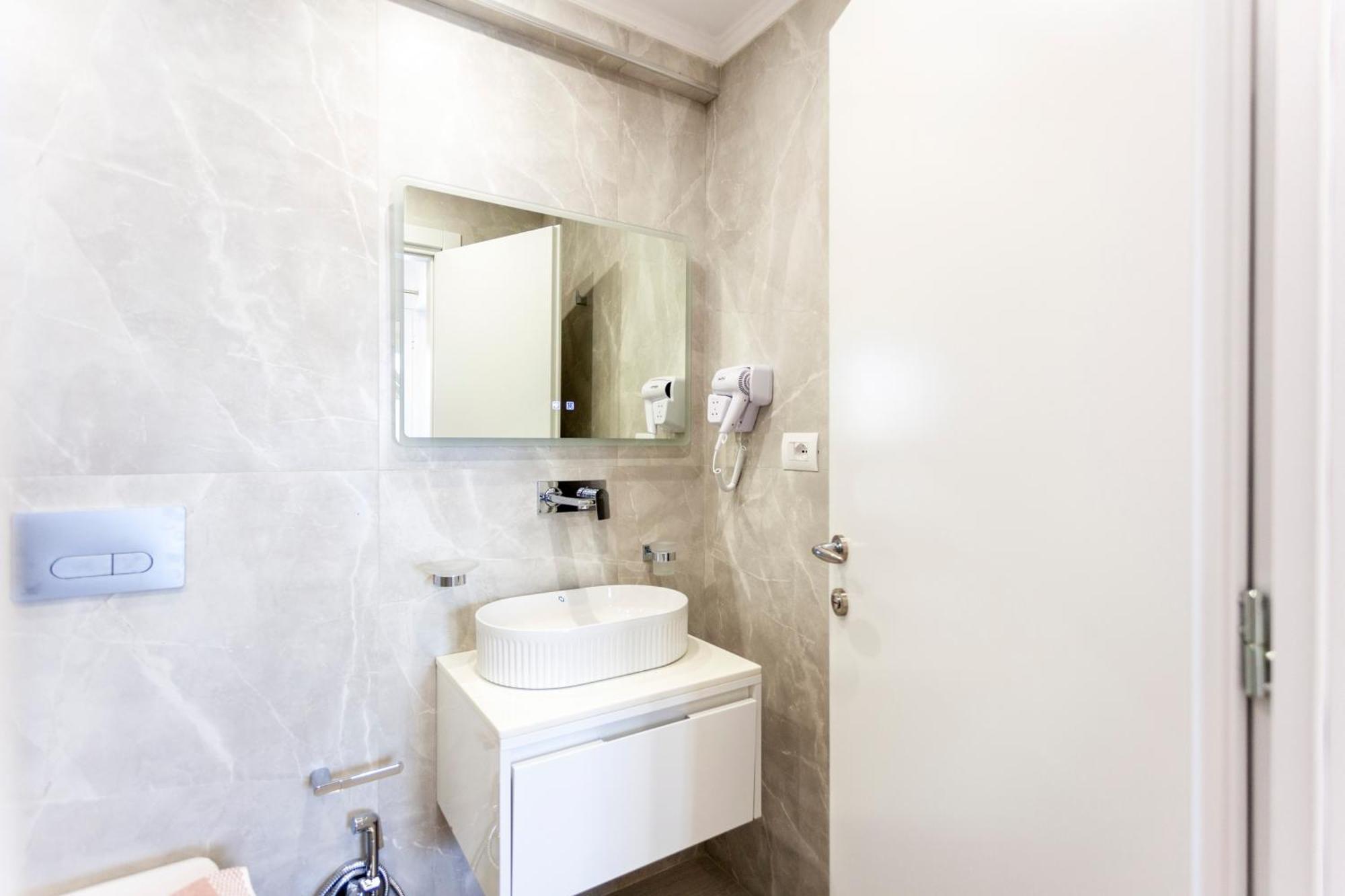 Ionio Rooms Himare Esterno foto