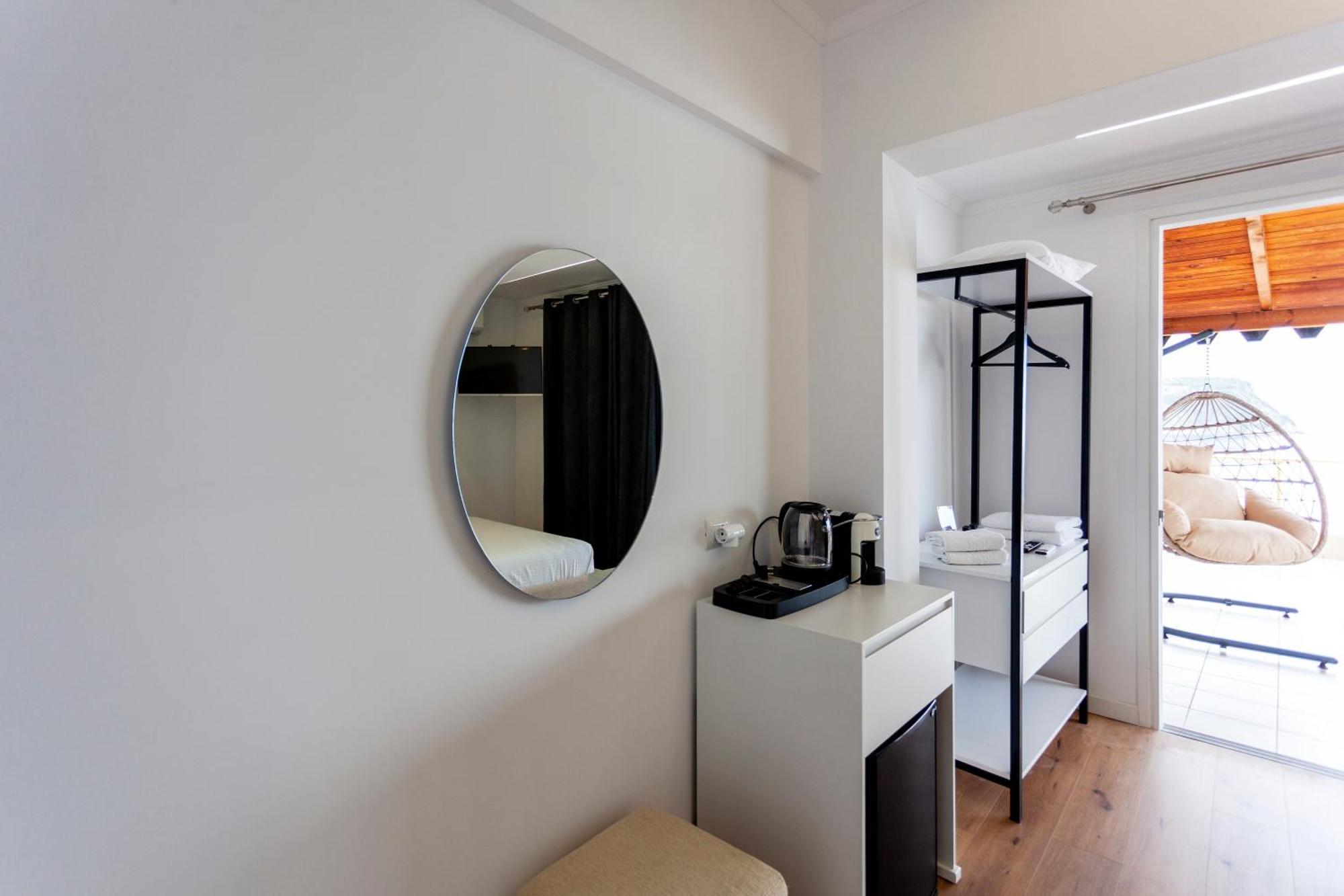 Ionio Rooms Himare Esterno foto