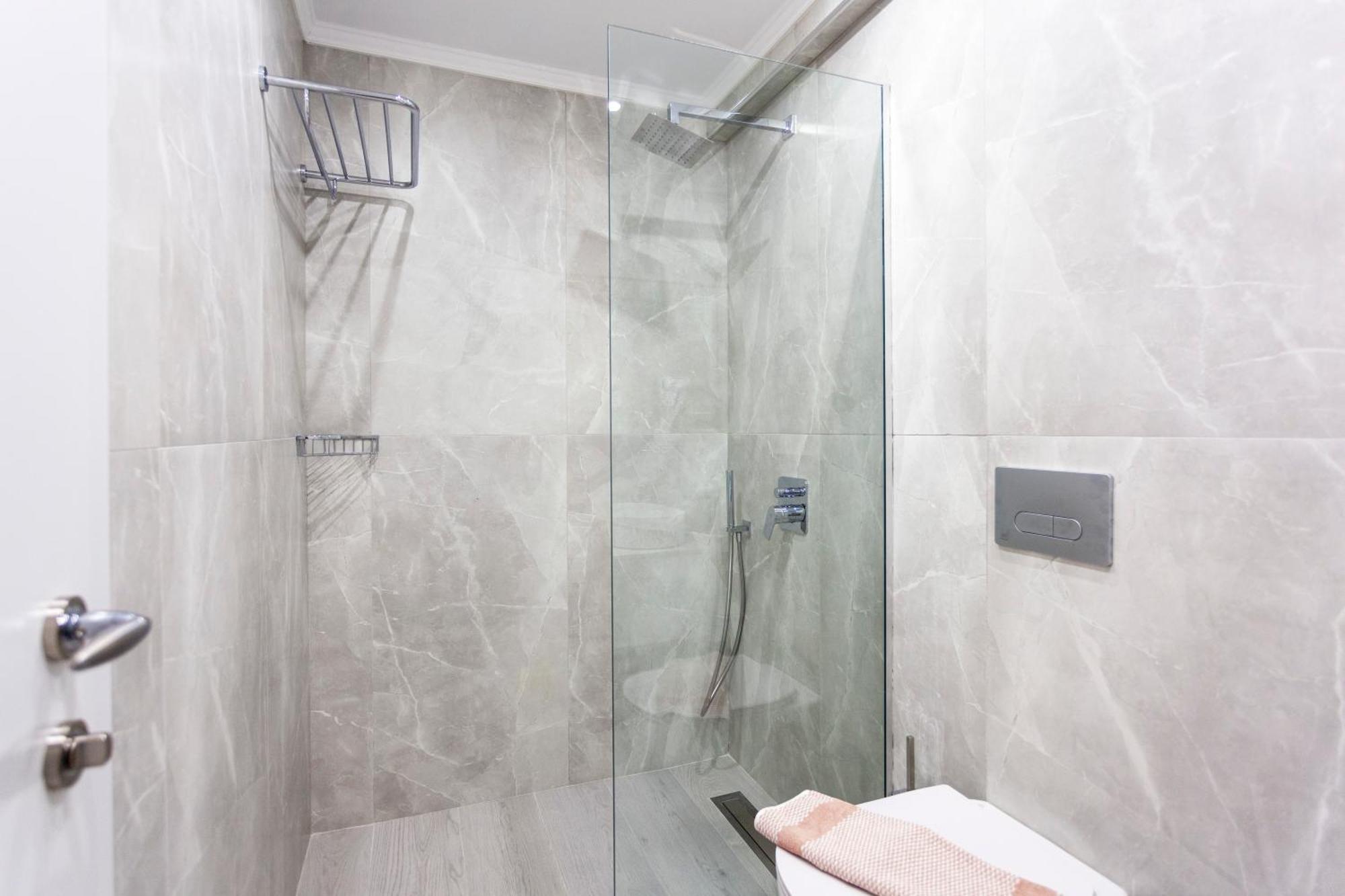 Ionio Rooms Himare Esterno foto